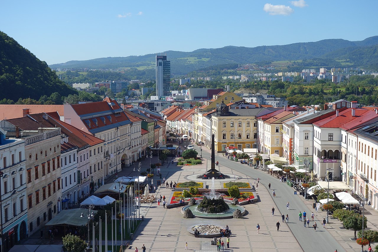 Panoramatický pohľad na mesto Banská Bystrica